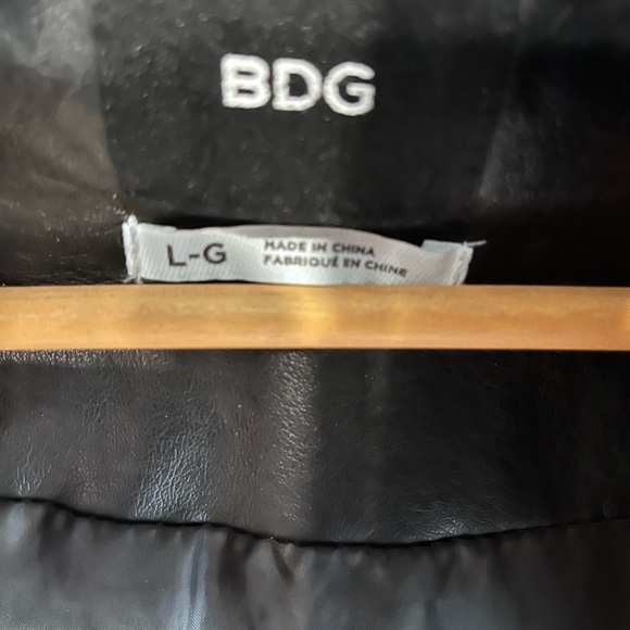 Bomber jacket - Picture 3 of 4